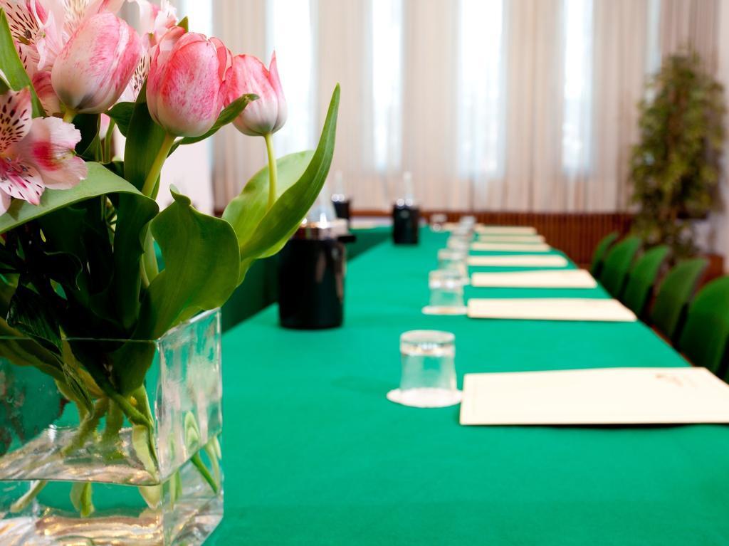 Hotel Marconi Ponte San Nicolo Екстер'єр фото