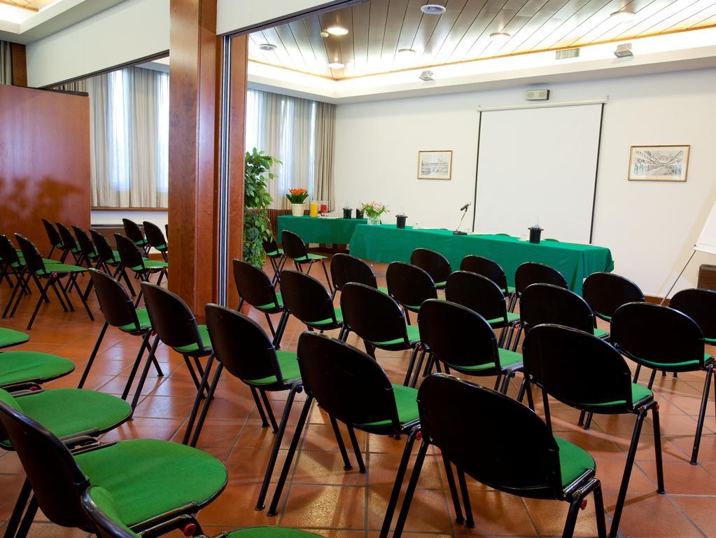 Hotel Marconi Ponte San Nicolo Екстер'єр фото