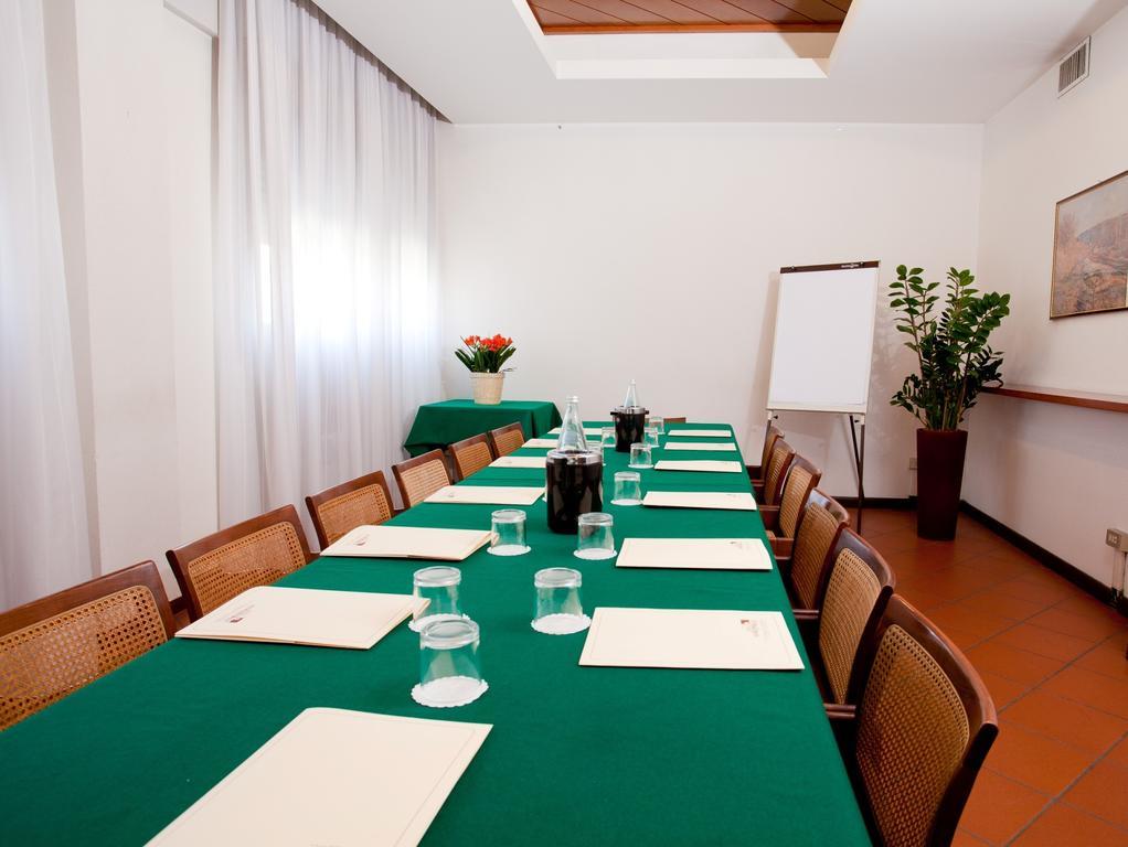 Hotel Marconi Ponte San Nicolo Екстер'єр фото