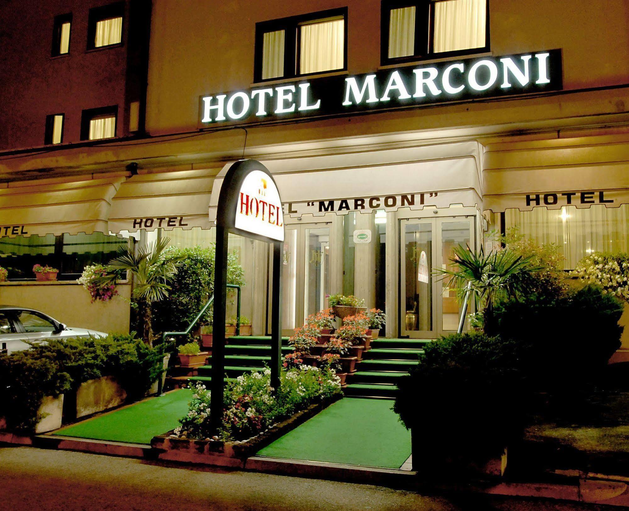 Hotel Marconi Ponte San Nicolo Екстер'єр фото