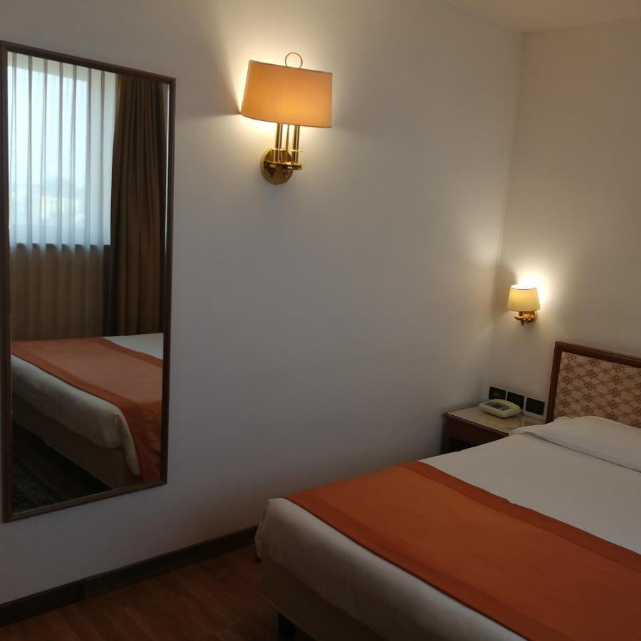 Hotel Marconi Ponte San Nicolo Екстер'єр фото
